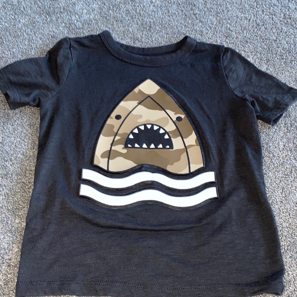 Kids 3D shark T-shirt